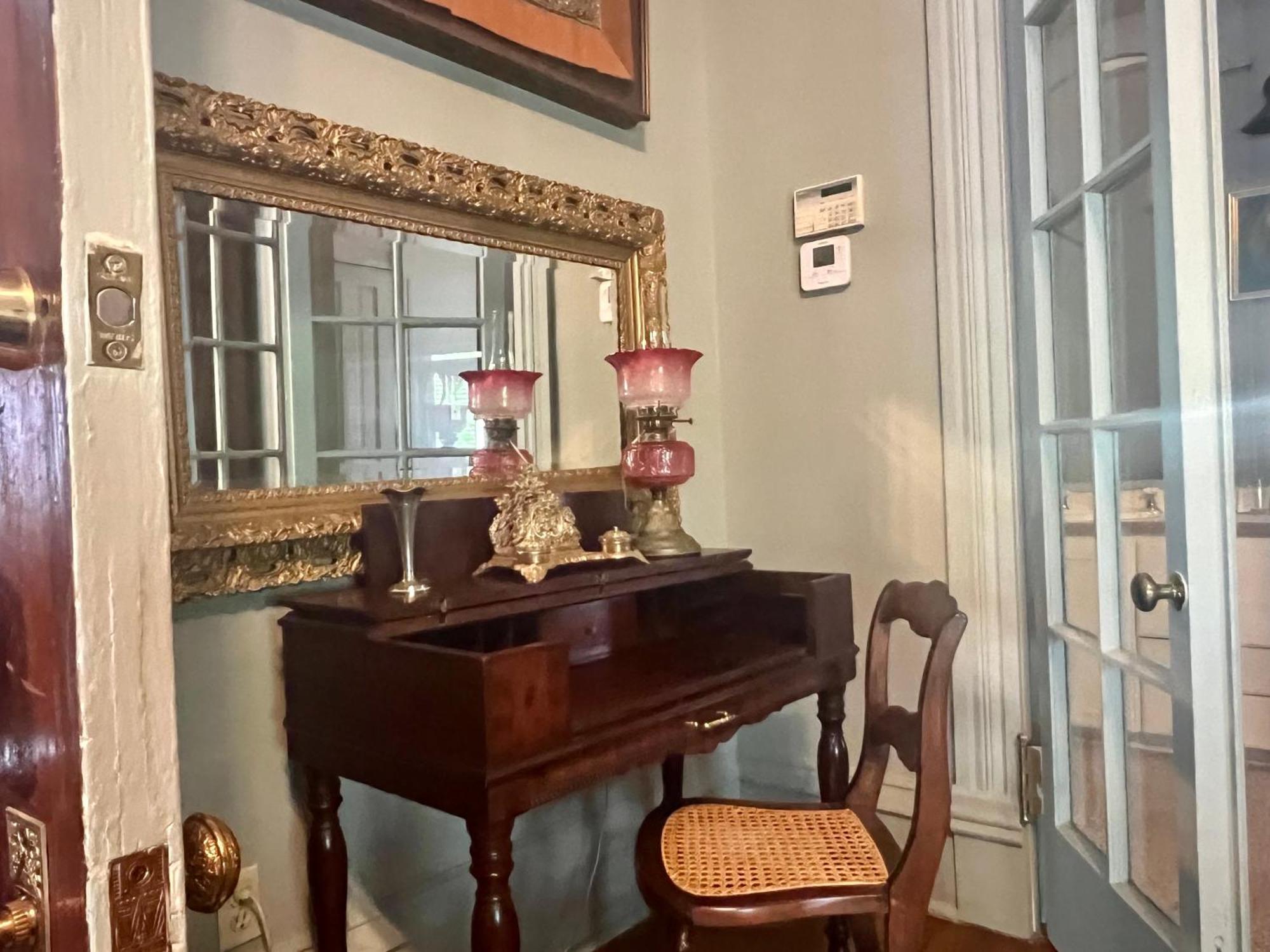 The Empress Of Little Rock Bed & Breakfast Екстериор снимка