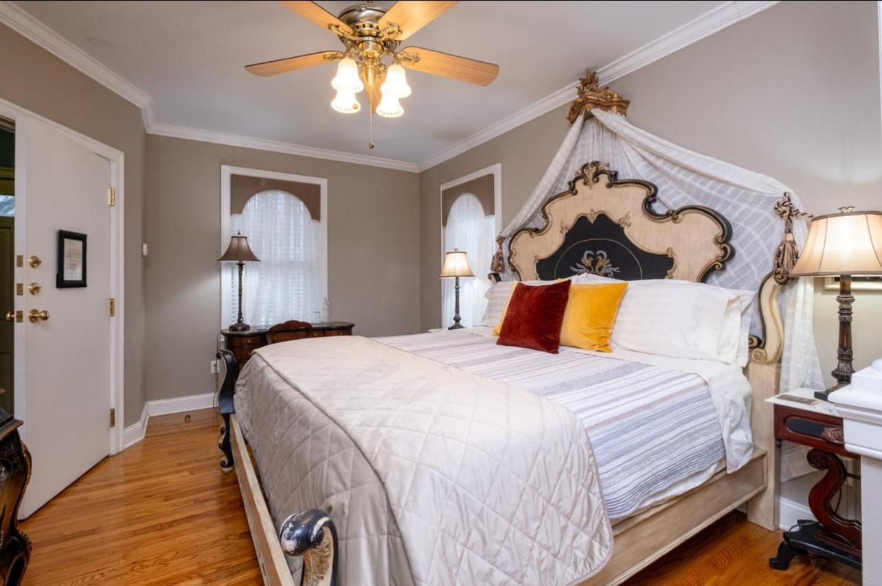 The Empress Of Little Rock Bed & Breakfast Екстериор снимка