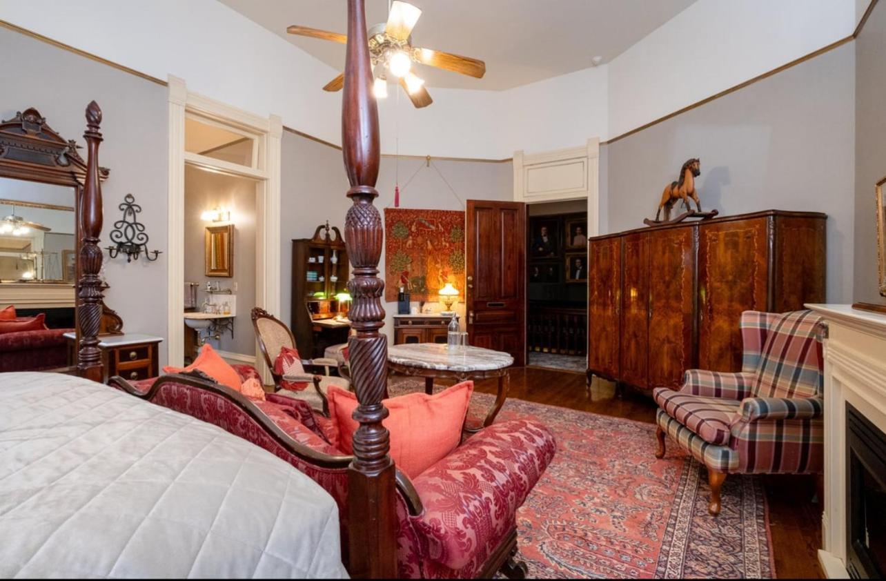 The Empress Of Little Rock Bed & Breakfast Екстериор снимка
