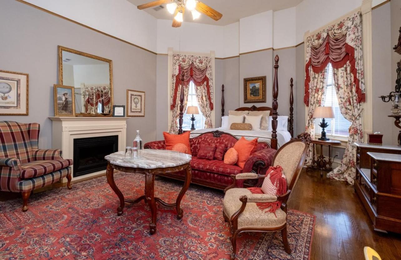 The Empress Of Little Rock Bed & Breakfast Екстериор снимка